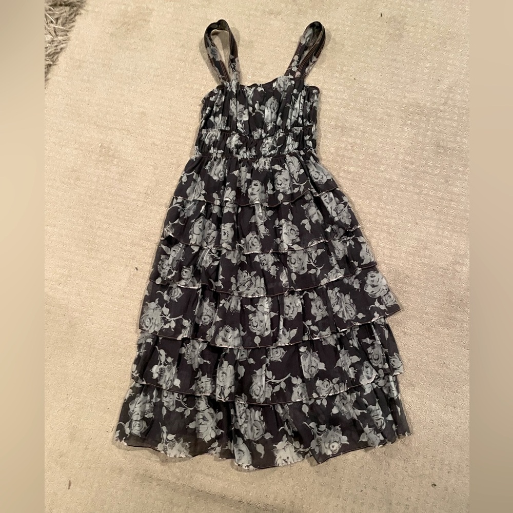 Beautiful midi frill dress worn once